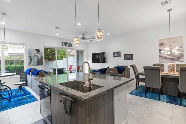 Dining room, Interior, Kitchen, Pendant Lights, Recessed Lighting