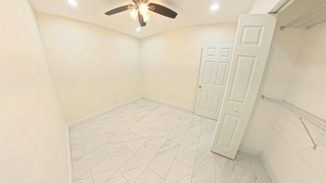 Empty room, Interior, Marble, Recessed Lighting