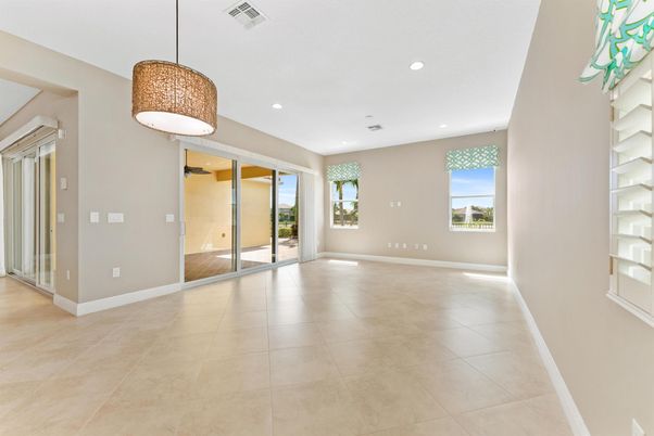 Empty room, Interior, Pendant Lights, Recessed Lighting