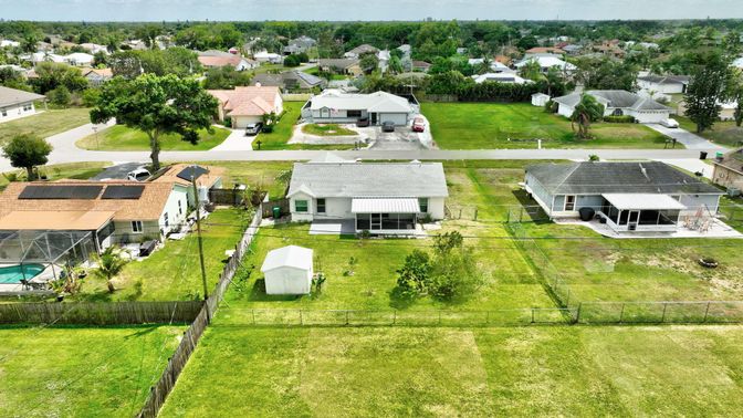 Exterior, Drone