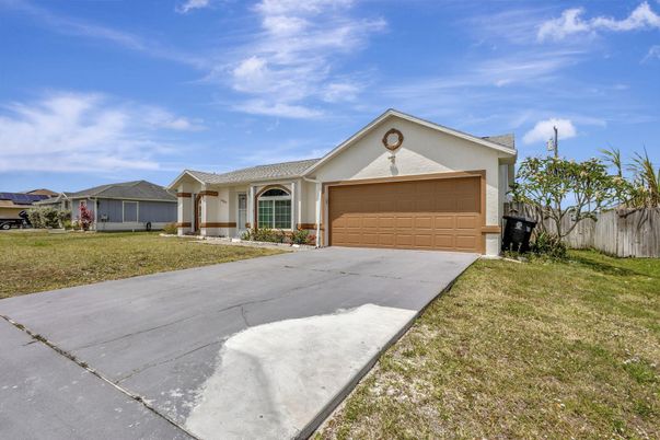 Attached, Backyard, Exterior, Facade, Ranch