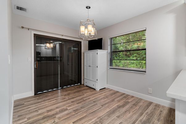 Interior, Pendant Lights, Wood Texture Flooring