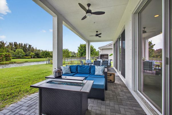 Backyard, Exterior, Water