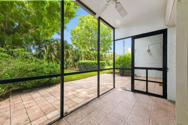 Empty room, Interior, Sun Room