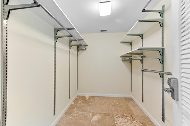 Interior, Walk-in Closets