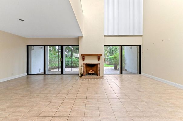 Empty room, Fireplace, Interior