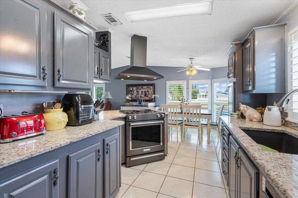Dining room, Interior, Kitchen