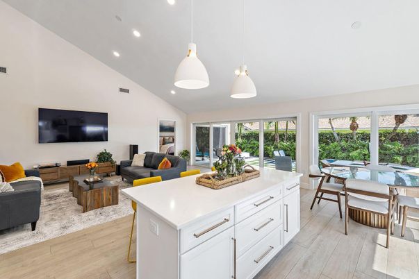 Dining room, Interior, Kitchen, Living room, Pendant Lights, Recessed Lighting, Wood Texture Flooring