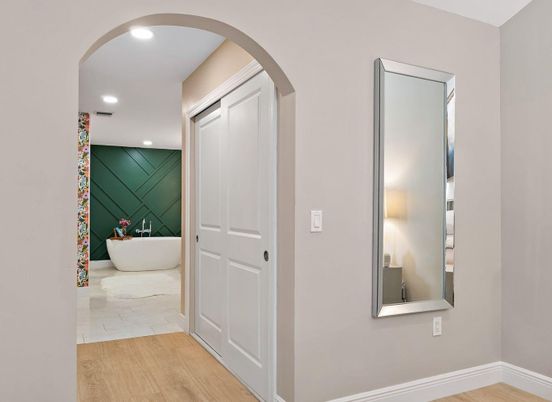 Bathroom, Free Standing Baths, Interior, Recessed Lighting, Wood Texture Flooring