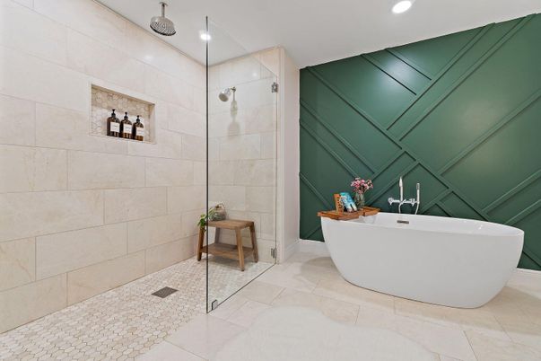 Bathroom, Free Standing Baths, Glass Shower, Interior, Recessed Lighting