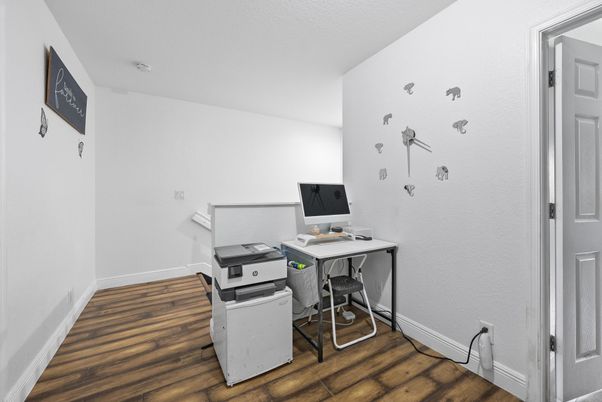 Home Office, Interior, Wood Texture Flooring