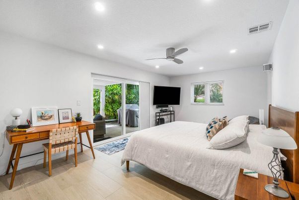 Bedroom, Home Office, Interior, Recessed Lighting, Wood Texture Flooring