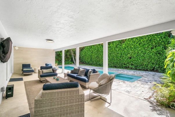Interior, Living room, Pool