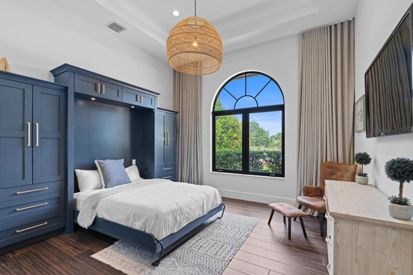 Bedroom, Chandelier, Interior, Pendant Lights, Recessed Lighting, Wood Texture Flooring