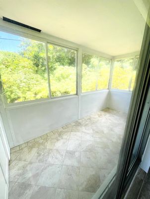 Empty room, Interior, Sun Room