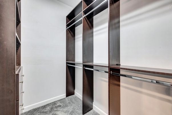 Interior, Walk-in Closets