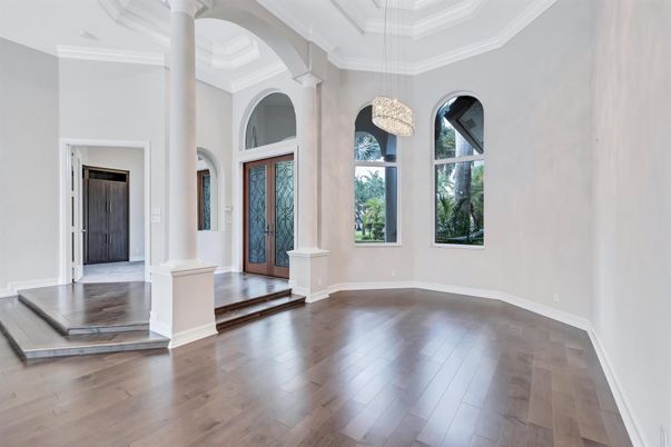 Chandelier, Empty room, Interior, Pendant Lights, Wood Texture Flooring