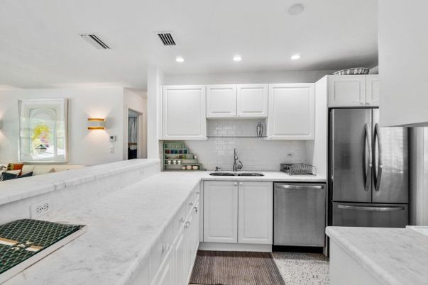 Interior, Kitchen, Recessed Lighting