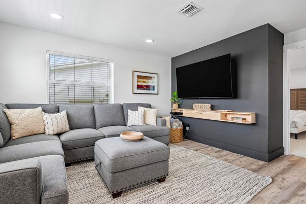 Interior, Living room, Recessed Lighting, Wood Texture Flooring