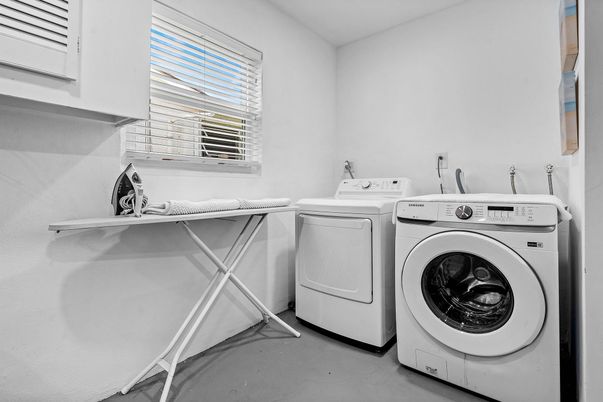 Interior, Washer