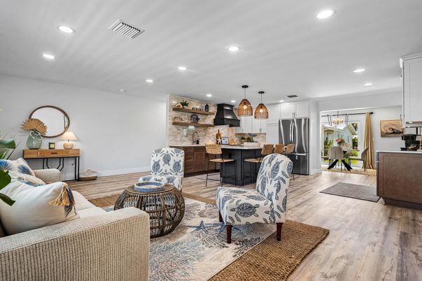 Dining room, Interior, Kitchen, Living room, Pendant Lights, Recessed Lighting, Stainless Steel Appliances, Wood Texture Flooring