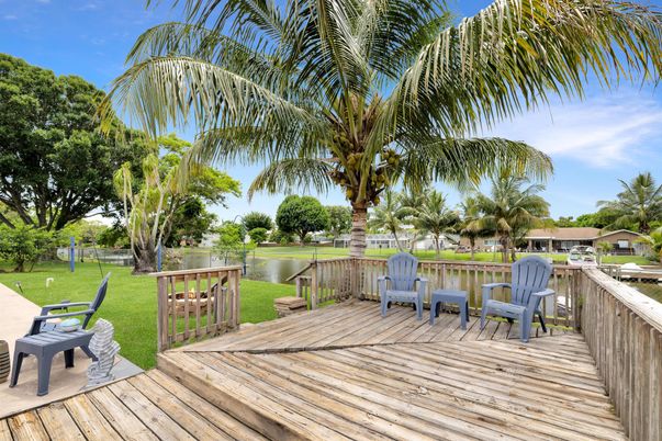 Backyard, Exterior, Water