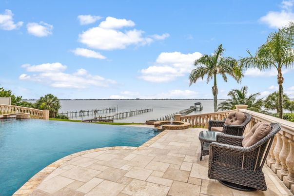 Exterior, Pool, Water
