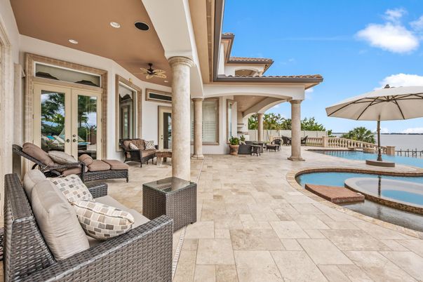 Exterior, Pool, Water