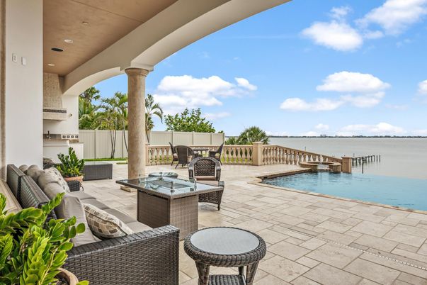Exterior, Pool, Water