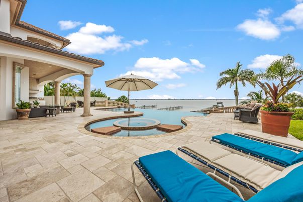 Exterior, Pool, Water