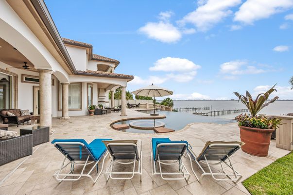 Exterior, Pool, Water