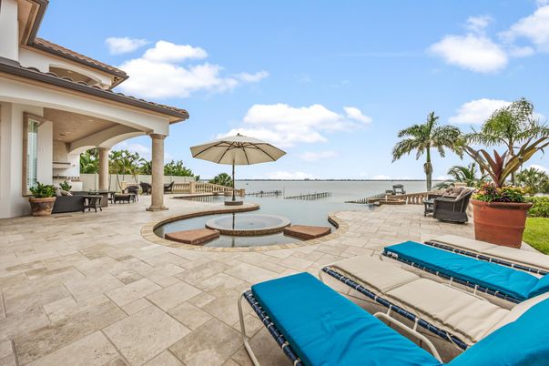 Exterior, Pool, Water