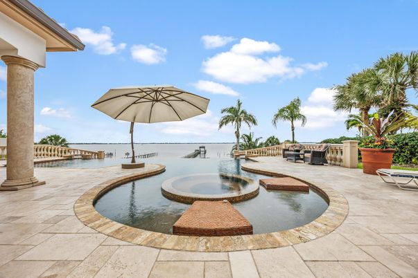 Exterior, Pool, Water