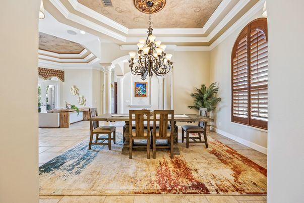 Chandelier, Dining room, Interior