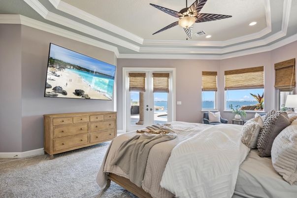 Bedroom, Interior, Recessed Lighting, Water