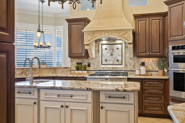 Interior, Kitchen, Pendant Lights, Stainless Steel Appliances
