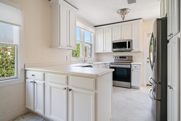 Interior, Kitchen, Stainless Steel Appliances