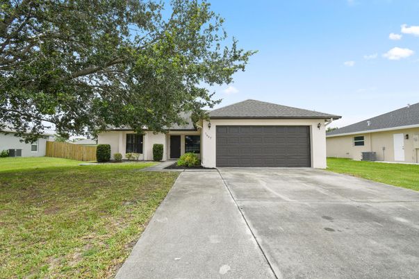 Attached, Backyard, Exterior, Facade, Ranch