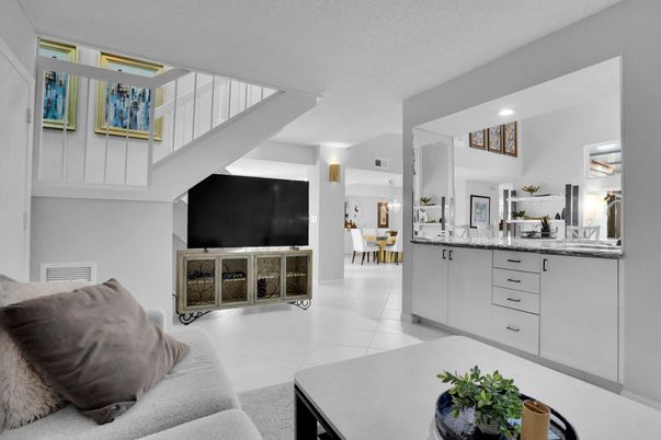 Dining room, Interior, Recessed Lighting