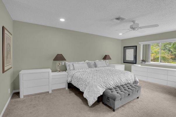 Bedroom, Interior, Recessed Lighting