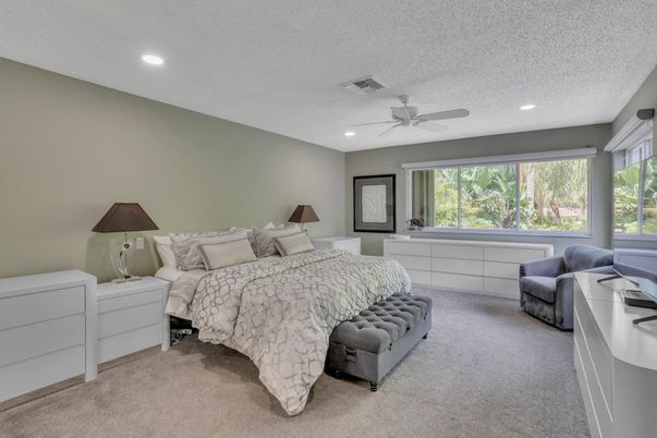 Bedroom, Interior, Recessed Lighting