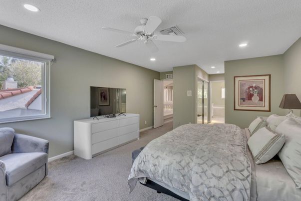 Bedroom, Interior, Recessed Lighting