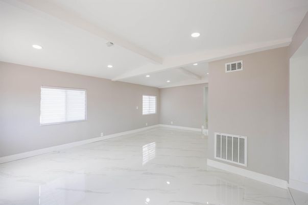 Empty room, Interior, Marble, Recessed Lighting