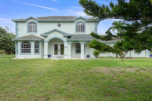 Backyard, Exterior, Facade, Mediterranean