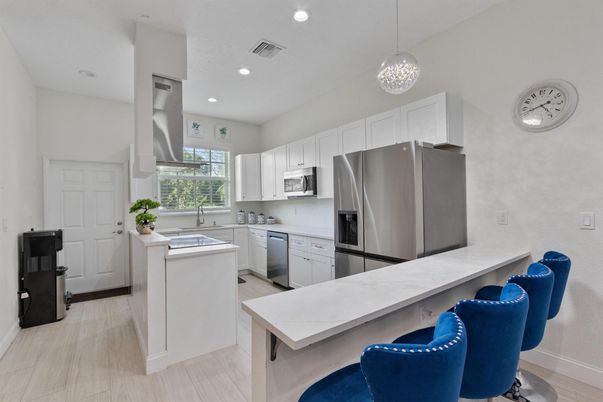Interior, Kitchen, Pendant Lights, Recessed Lighting