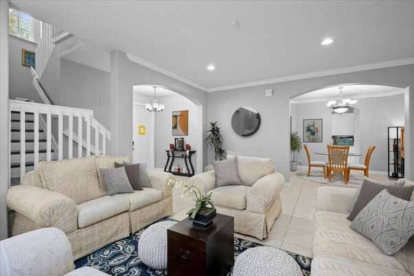 Chandelier, Dining room, Interior, Living room, Recessed Lighting