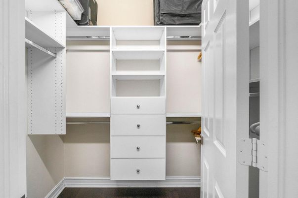 Interior, Walk-in Closets