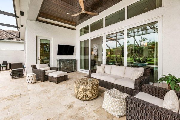 Exterior, Sun Room