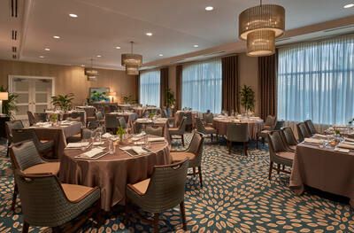 Chandelier, Dining room, Interior, Pendant Lights, Recessed Lighting