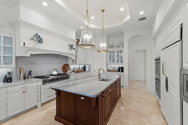 Interior, Kitchen, Pendant Lights, Recessed Lighting, Stainless Steel Appliances
